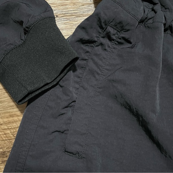 Nike Air Jumpsuit Womens XSmall Black One Piece Romper Flight Suit 943697 - Picture 6 of 14